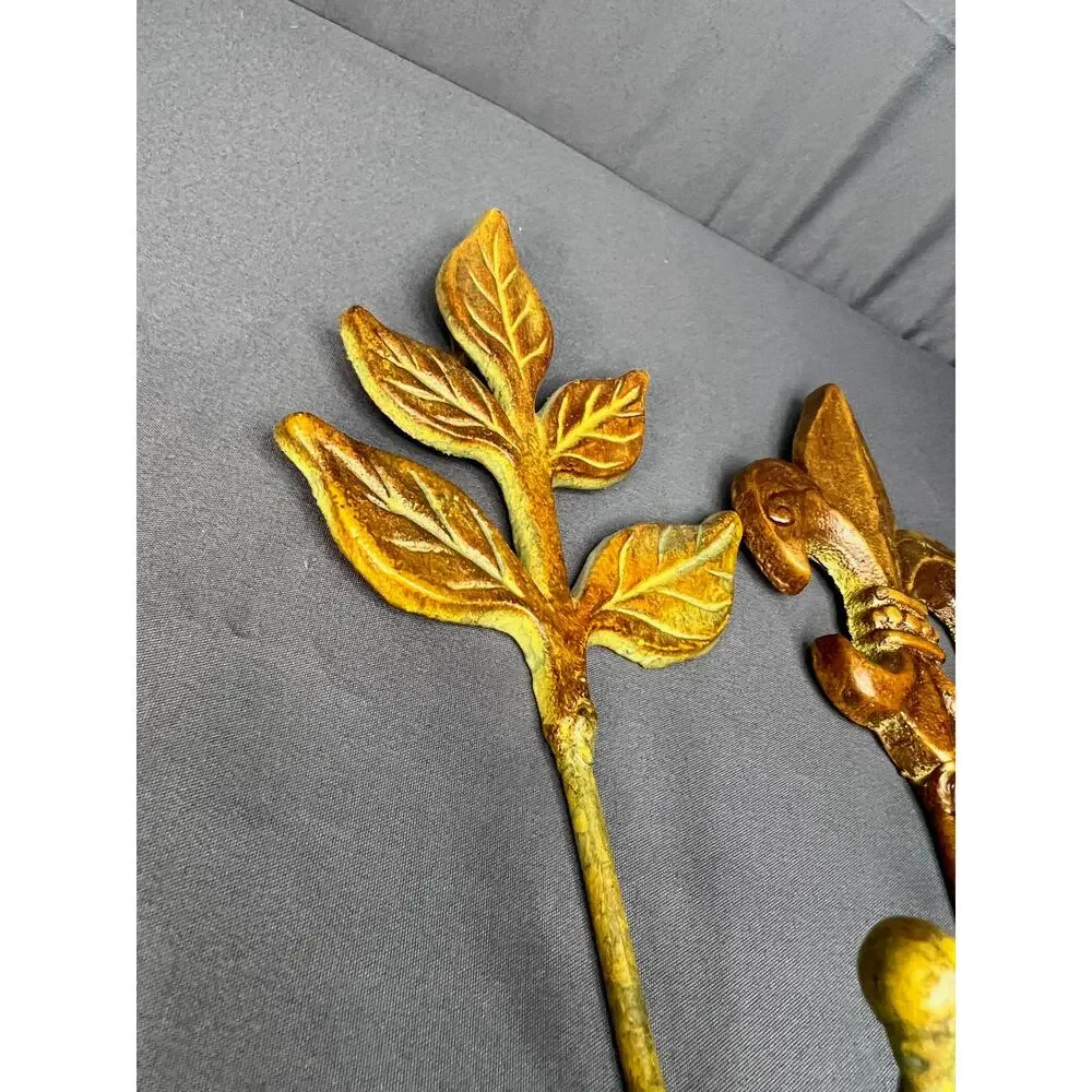 Set of 3 Metal Wall Hooks Fleur di Lis and Leaves 7